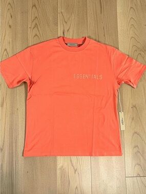 Fear of God Essentials T-Shirt – Coral – Brand New – Sizes S-XL